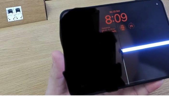 Apple acknowledges display issue affecting ‘small number’ of iPhone Duo units