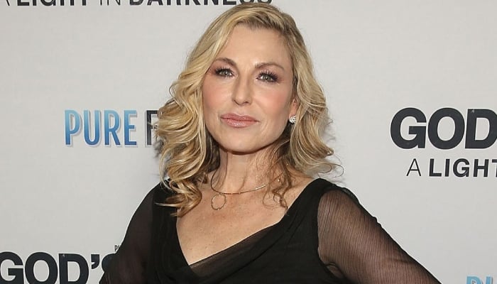 Tatum ONeal seen with cane at Hollywood Show in Burbank years after stroke