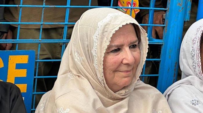 Imran Khan's sister Noreen hospitalised after suffering heart discomfort in jail