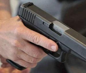 Karachi gunpoint harassment video prompts Sindh home minister to seek police report