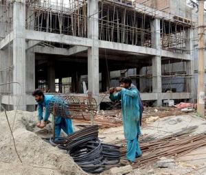 Govt mulls setting up construction industry development authority to strengthen sector
